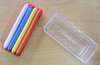 4-Kleurenkrijt in plastic doosje, per stuk